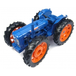 TRACTEUR FORD COUNTY SUPER 4 **