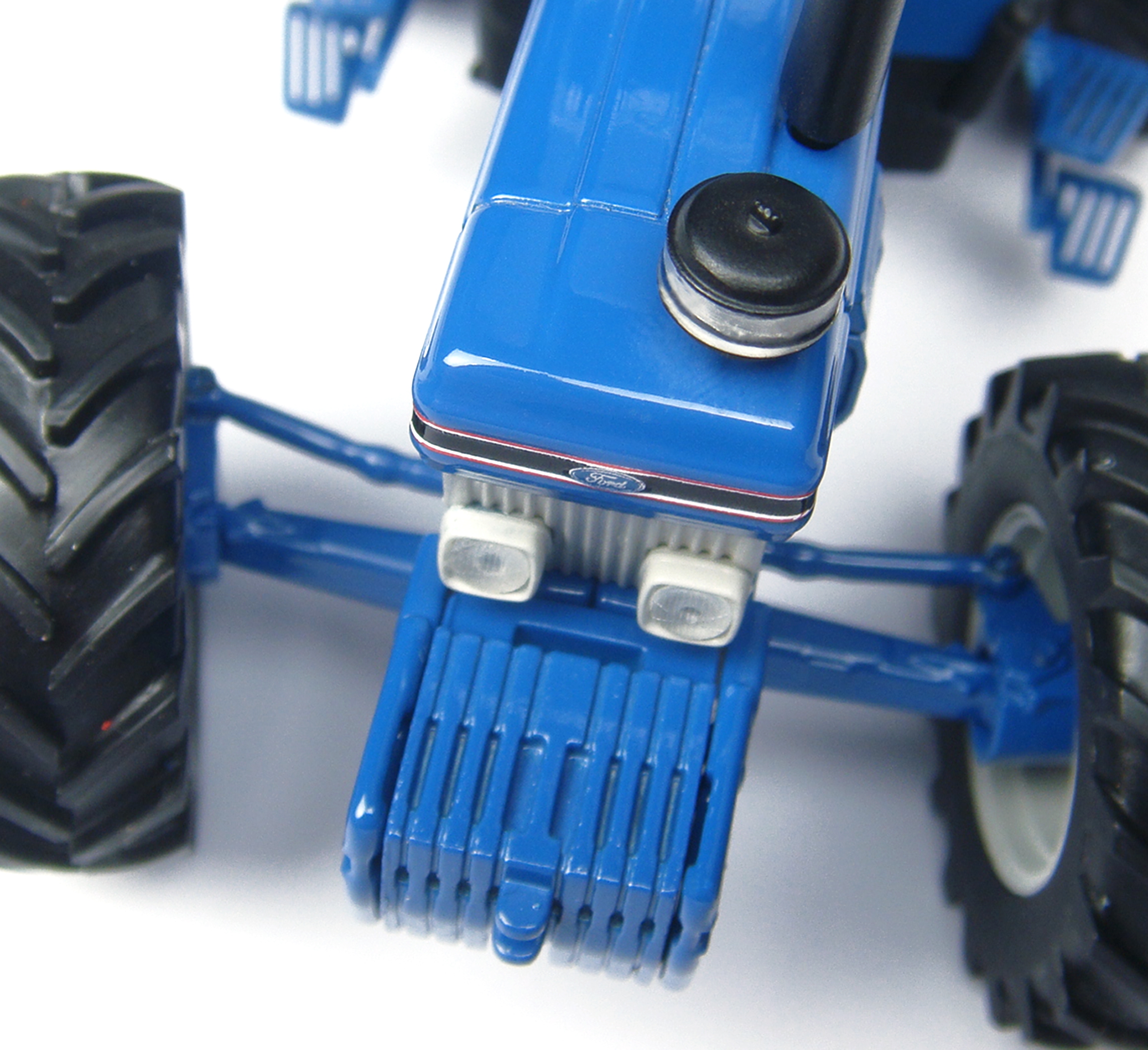 Ford 7810 Bleu Fabriqué Par Universal Hobbies Gamme Agricole