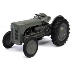 Tracteur Ferguson TEA 20 à l'échelle 1:32 Universal Hobbies UH4189