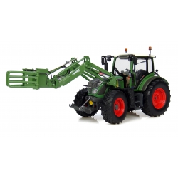 TRACTEUR FENDT 516 AVEC FOURCHE AVANT