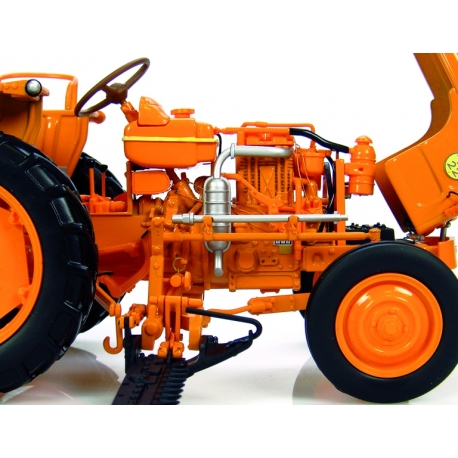 RENAULT D22 - UNIVERSAL HOBBIES