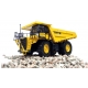 Tombereau Komatsu HD 605 à l'échelle 1:50 Universal Hobbies UH8009