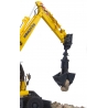 Komatsu PW148-10 with clam shell