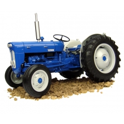 Universal Hobbies 1:16 Scale Fordson Super Dexta New Performance Tractor Diecast Replica UH2900