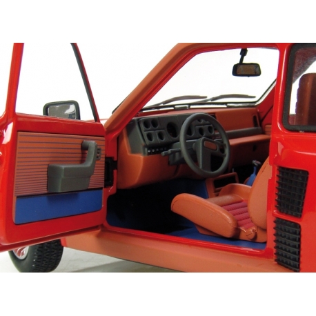 Renault 5 turbo rouge Universal Hobbies 1/18