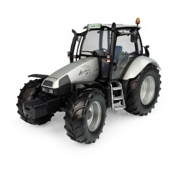 Universal Hobbies 1:32 Scale Deutz-Fahr Agrotron 120 MK3 Silver Limited Edition Tractor Diecast Replica UH5396