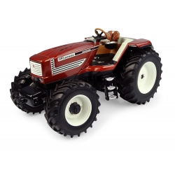 Tracteur Fiat Centenario Concept 100ème Anniversaire Fiat à l'échelle 1:32 Universal Hobbies UH5382