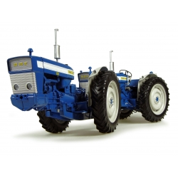 DOE 130 FOUR-WHEEL DRIVE TRACTOR