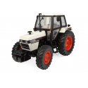Tracteur Case IH 1394WD à l'échelle 1:32 Universal Hobbies UH6436