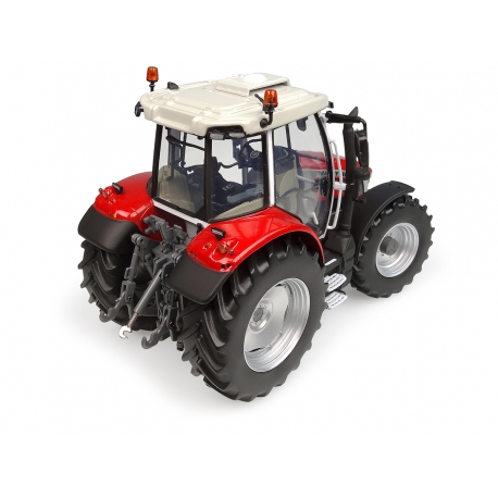 Tracteur Massey Ferguson 5S.115 avec chargeur frontal FL.4121 à l
