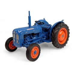 Universal Hobbies 1:32 Scale Fordson Dexta (1960) Tractor Diecast Replica UH6270