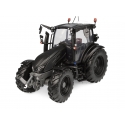 Tracteur Valtra G135 "Unlimited" Noir Mat - à l'échelle 1:32 Universal Hobbies UH6440