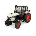 Tracteur Case IH 1394 à l'échelle 1:32 Universal Hobbies UH6470