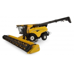 Universal Hobbies 1:32 Scale New Holland CR10.90 Harvester Diecast Replica UH6349