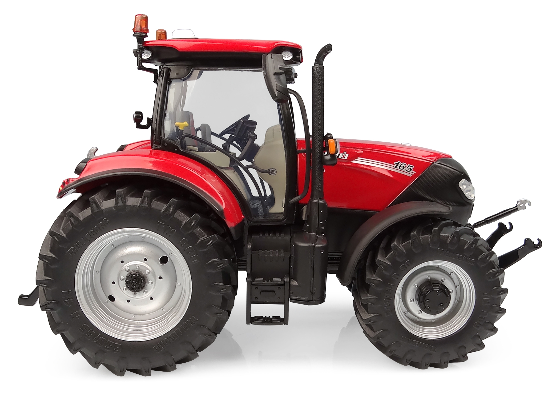 UNIVERSAL HOBBIES CASE IH PUMA 165 CVX TRACTOR 1:32 SCALE