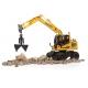 Pelle Komatsu PW148-11 sur pneus avec godet et benne preneuse à l'échelle 1:50 Universal Hobbies UH8162