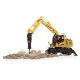 Pelle Komatsu PW148-11 sur pneus avec godet et marteau piqueur à l'échelle 1:50 Universal Hobbies UH8162