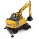 Pelle Komatsu PW148-11 sur pneus avec godet et marteau piqueur à l'échelle 1:50 Universal Hobbies UH8162