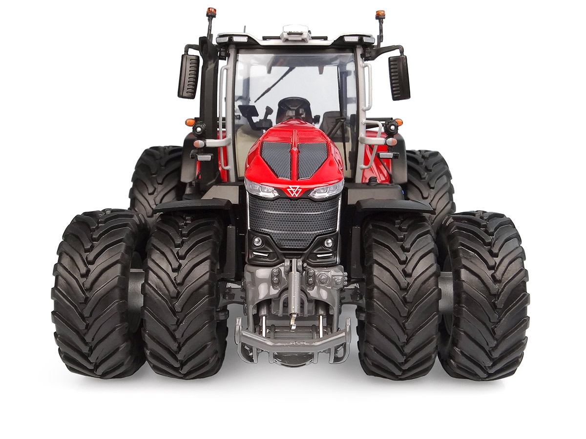 Maquette Tracteur Massey Ferguson 2685 Universal Hobbies 1/32 - Réf. UH6369, Neuf