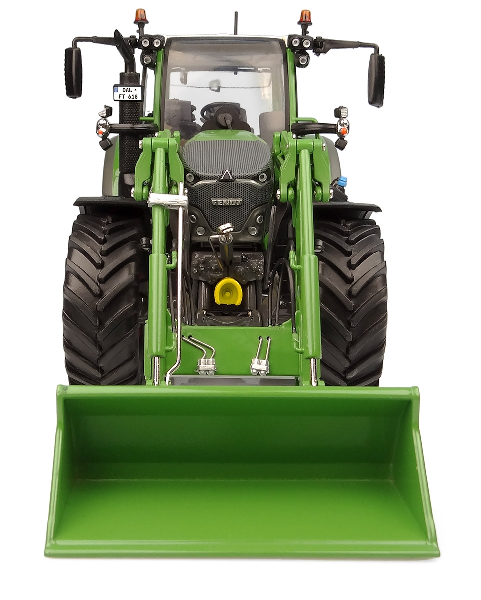 Universal Hobbies Fendt 620 Vario tracteur avec chargeur avant à l'échelle 1/32 - UH6688 - UNIVERSAL HOBBIES